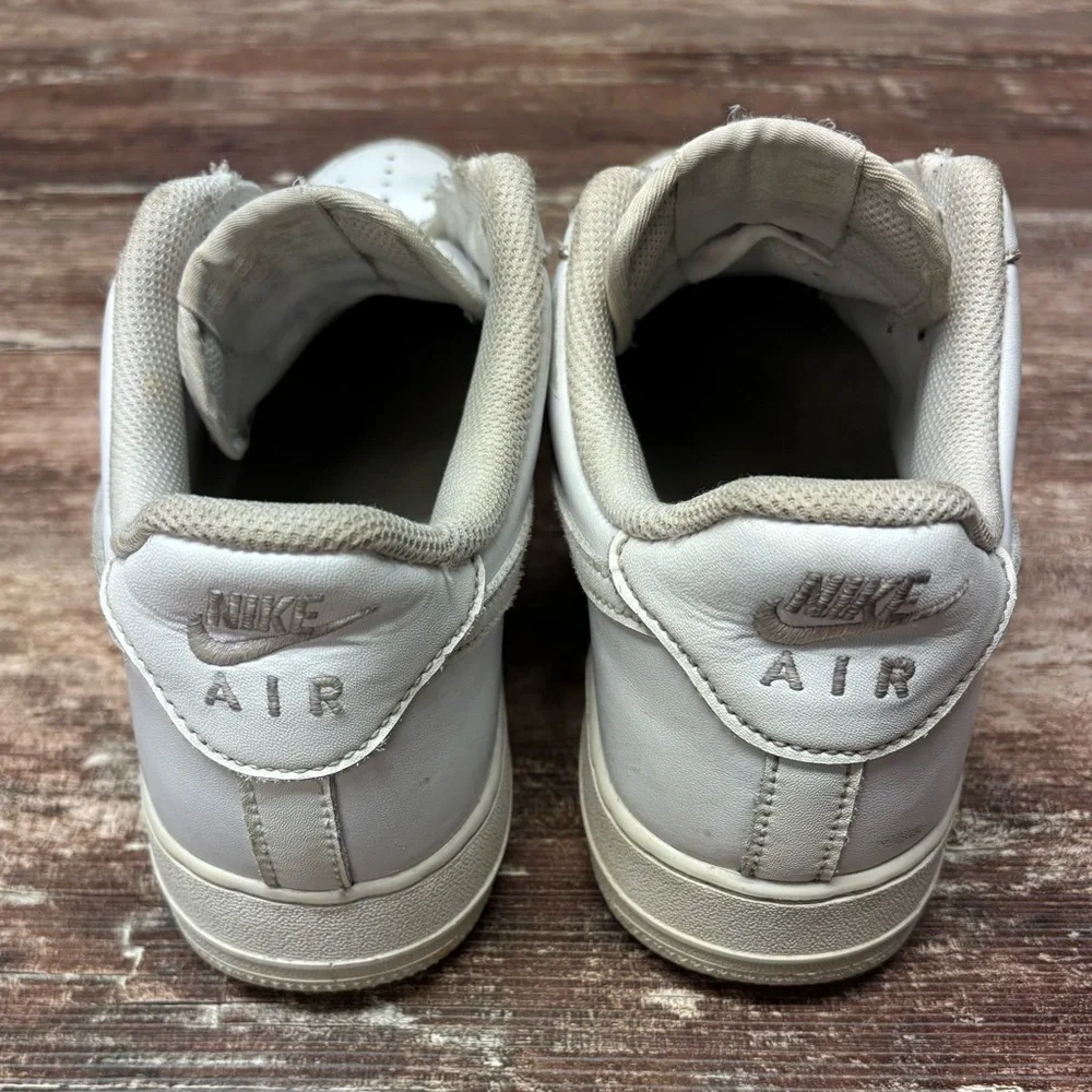 Nike | Air Force Ones 1 '07 Low Leather WhiteCW2288-111 Sneakers Shoes, Size 10